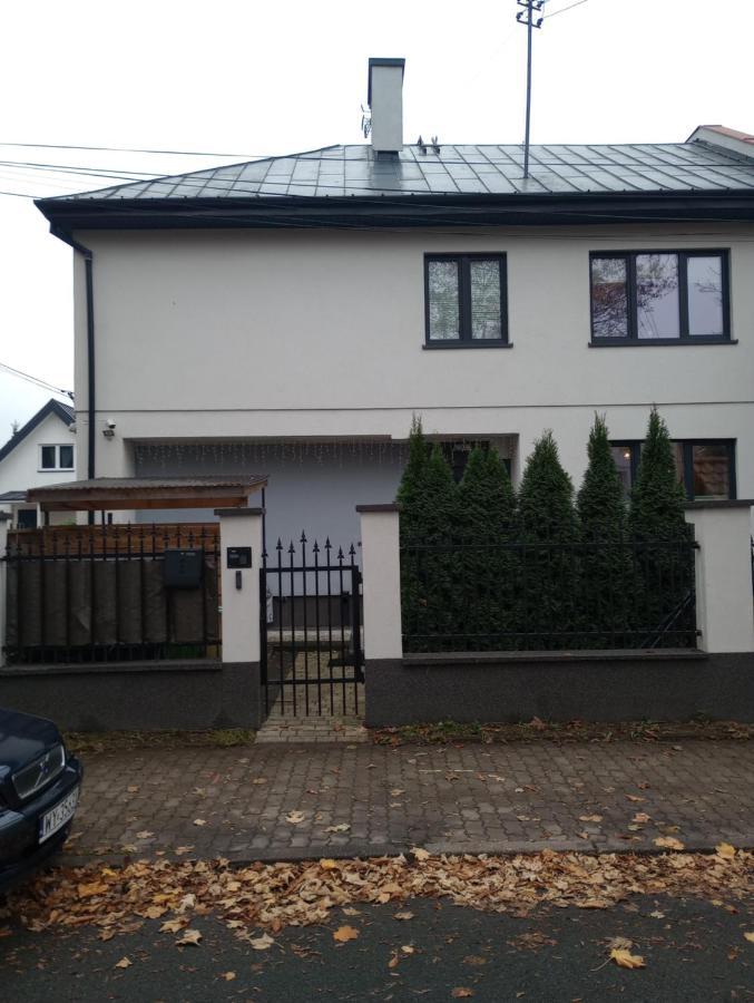Bezagenta Mozart4 2 Room Easy Transit To City Wifi Warschau Exterior foto